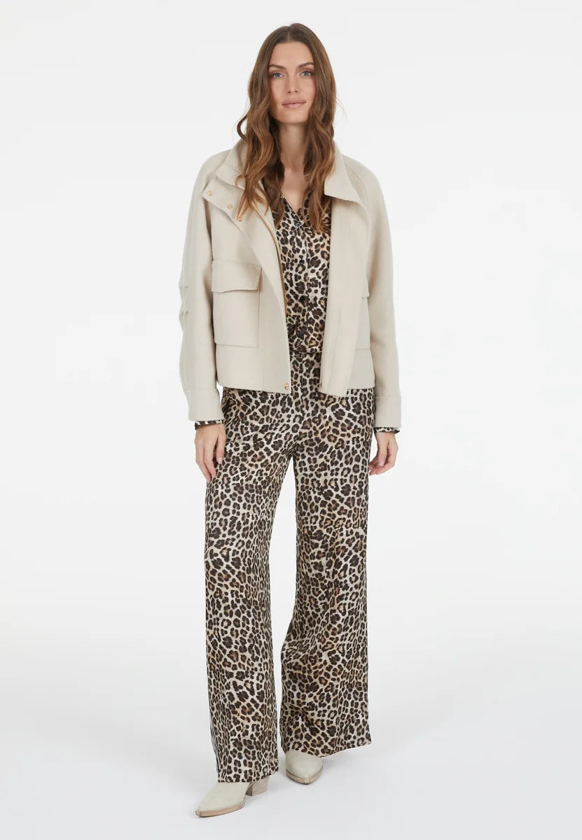 Pyjama trousers with leoprint and stripes