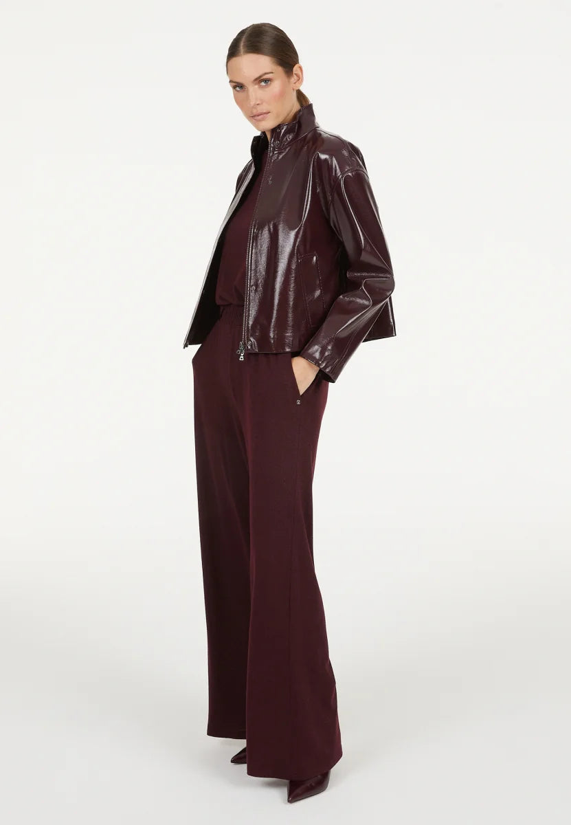 Jacket in vegan patent leather Bordeaux