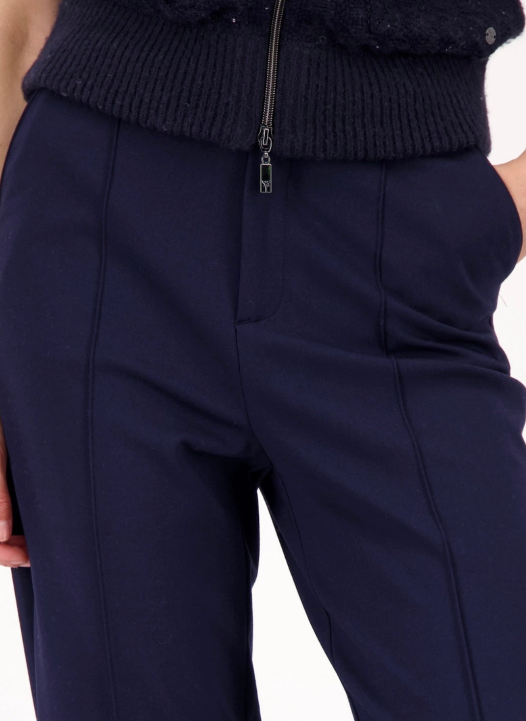 NEWSUIT TROUSERS WITH CREASE
COLOR:night sky