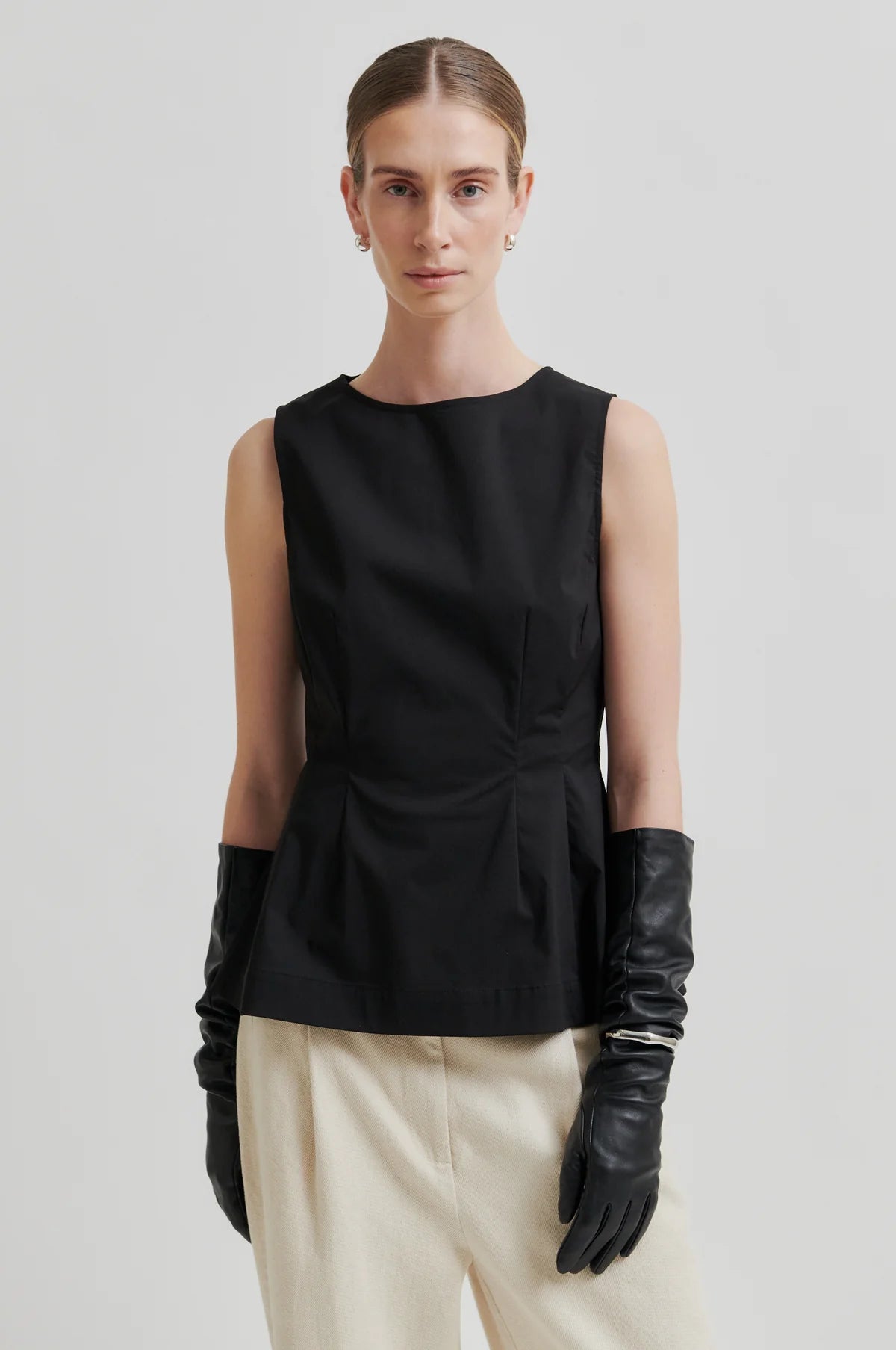 Aria Top in black