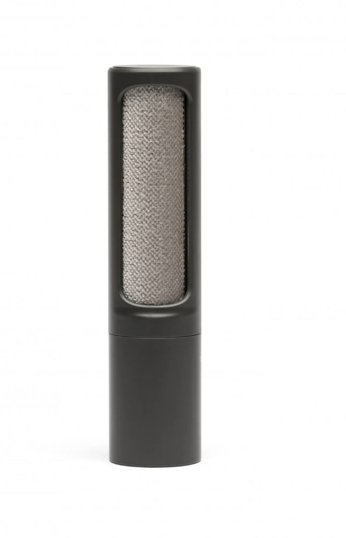 CLOTHING BRUSHES
Lint Brush – Dark Grey