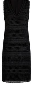 Black Sheath dress made of crochet lace