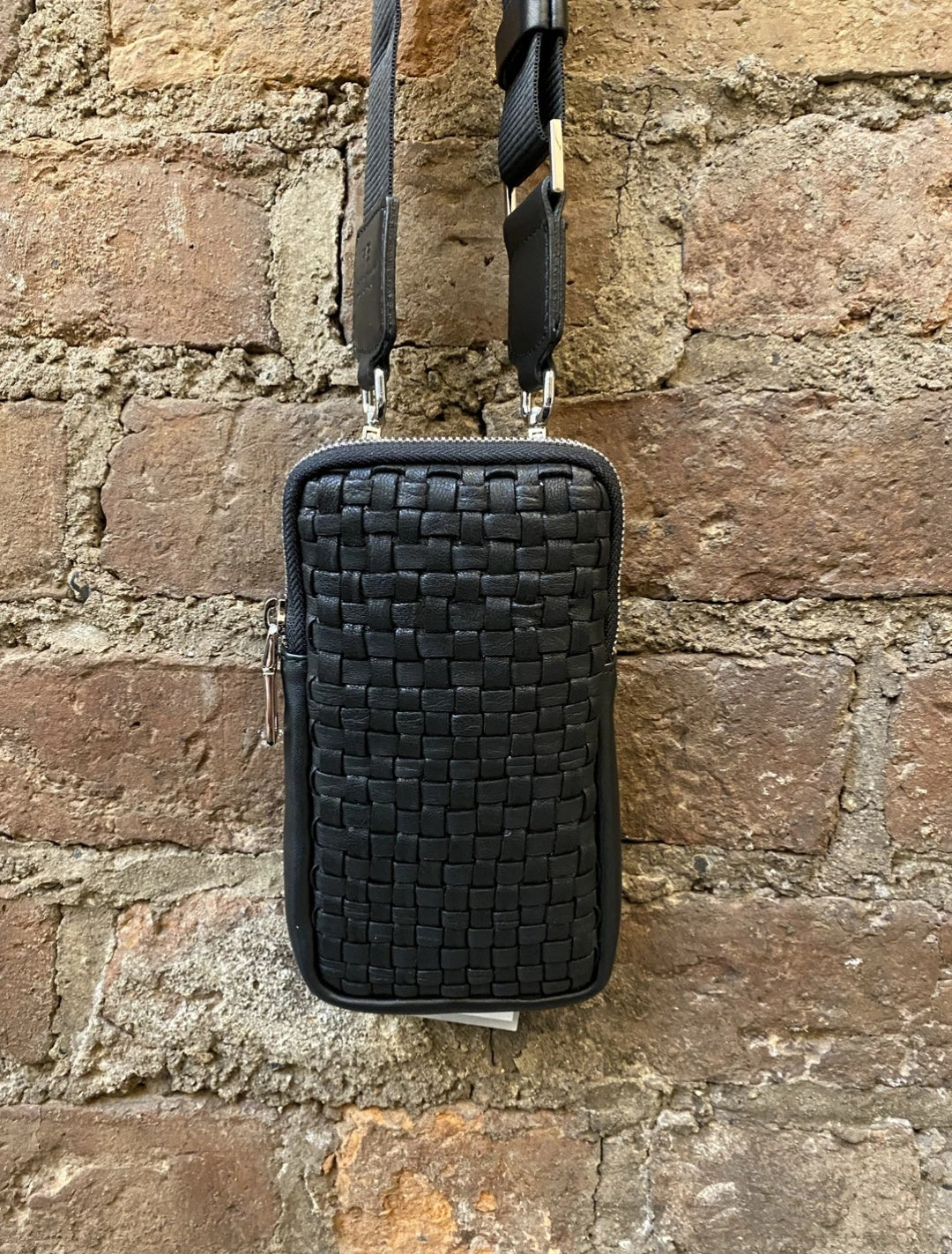 Cosmopolitan Mobile Bag