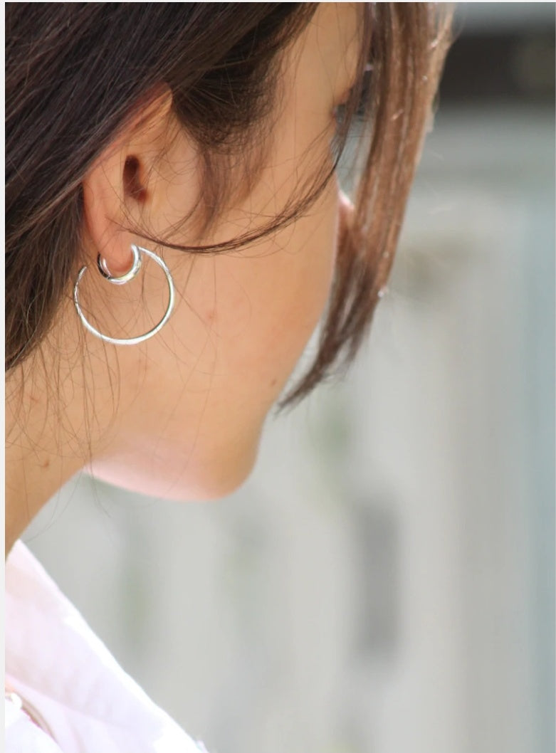 Silver classic hoop earrings