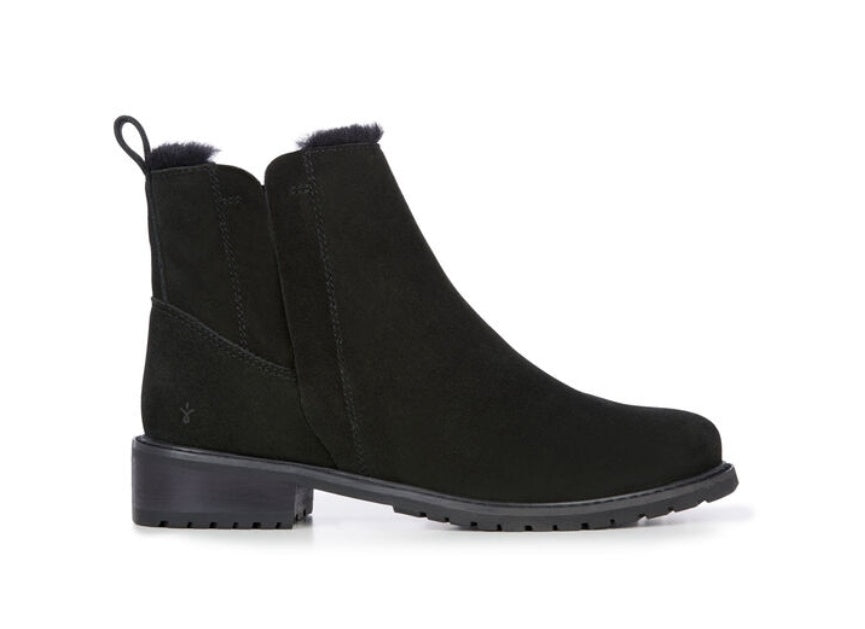 EMU Australia Pioneer Leather Boot in Black
