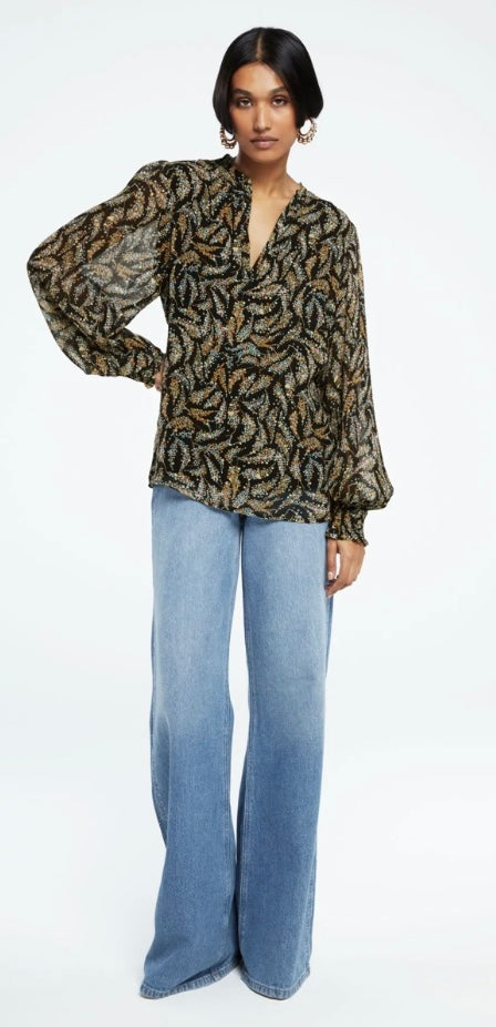 Cliff Ruffle Top