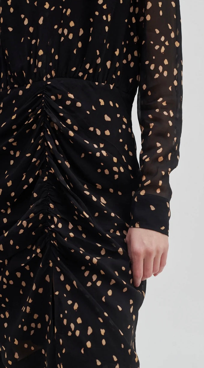 Mild Fitted Dress