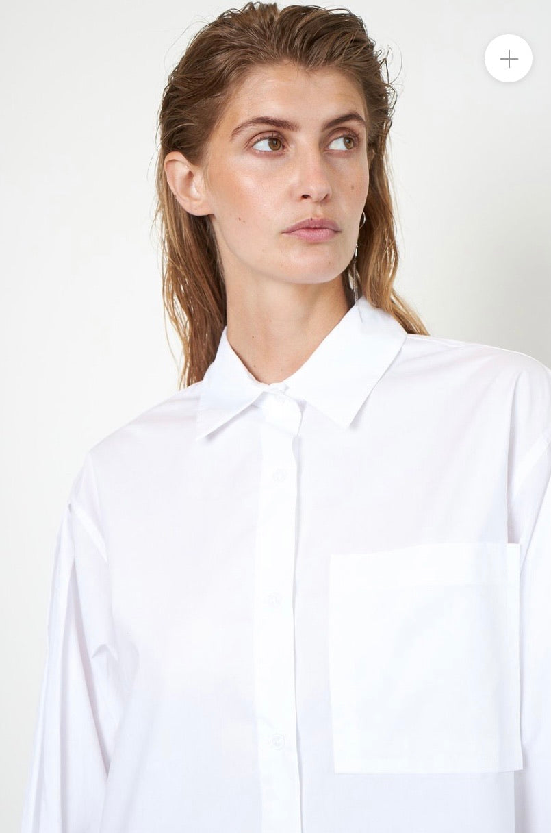 SECOND FEMALE LARKIN LONG SLEEVED CLASSIC SHIRT