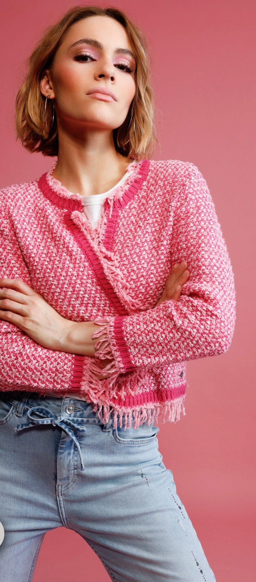 FRINGE TWEED CARDIGAN
COLOR: Spring flower