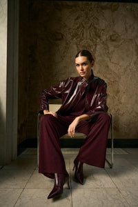 Jacket in vegan patent leather Bordeaux