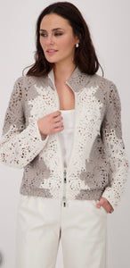 CARDIGAN WITH CORNELLY PATTERN
COLOR:Greige