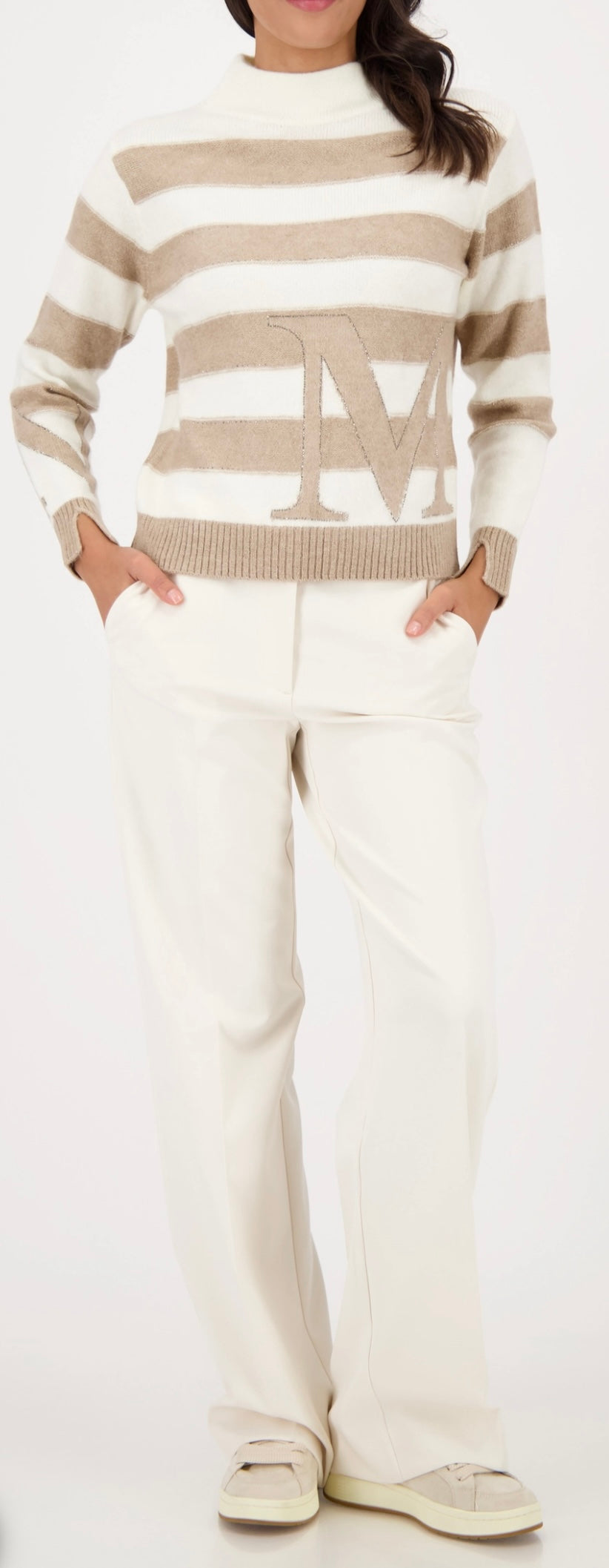 STRIPED JUMPER
COLOR: Truffle stripes