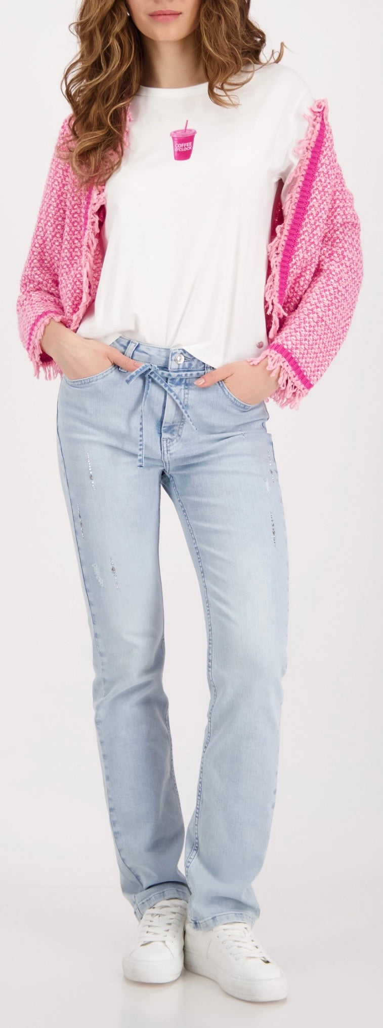 NEW T-SHIRT WITH COFFEE PRINT
COLOR: Off-white