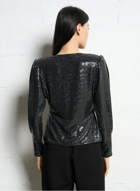 Suncoo
Structured sequin wrap top - Silver – LORENA