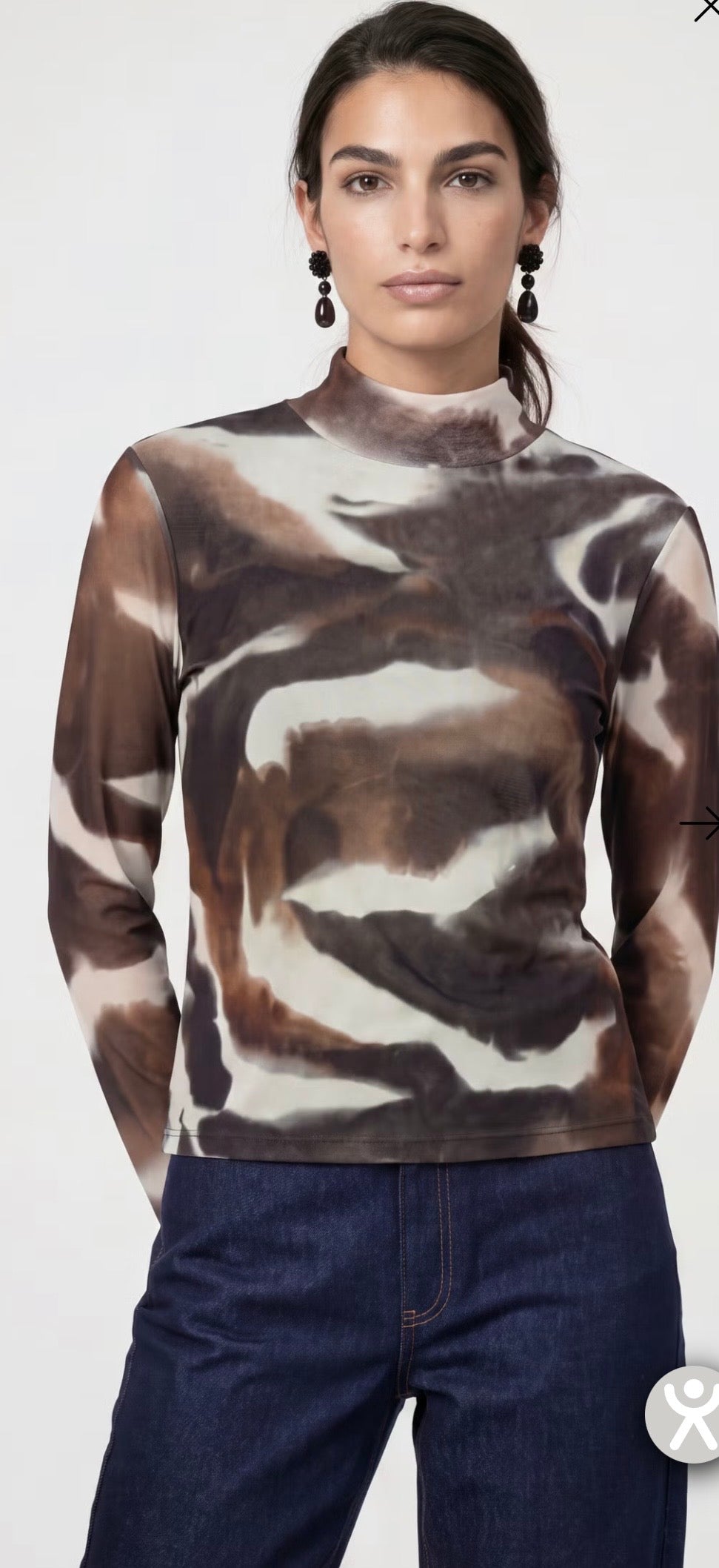 New LONG-SLEEVE SHIRT WITH TIE-DYE EFFECT
COLOR: Chocolate brown pattern