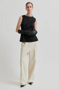 Aria Top in black