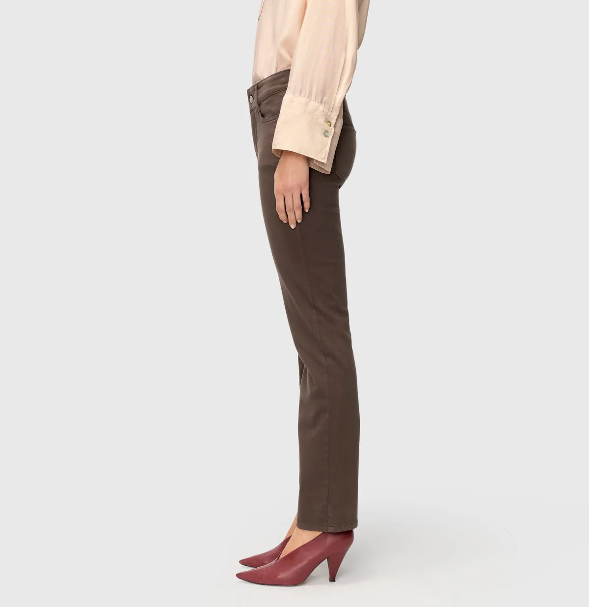 Dream Denim in deep brown 290R