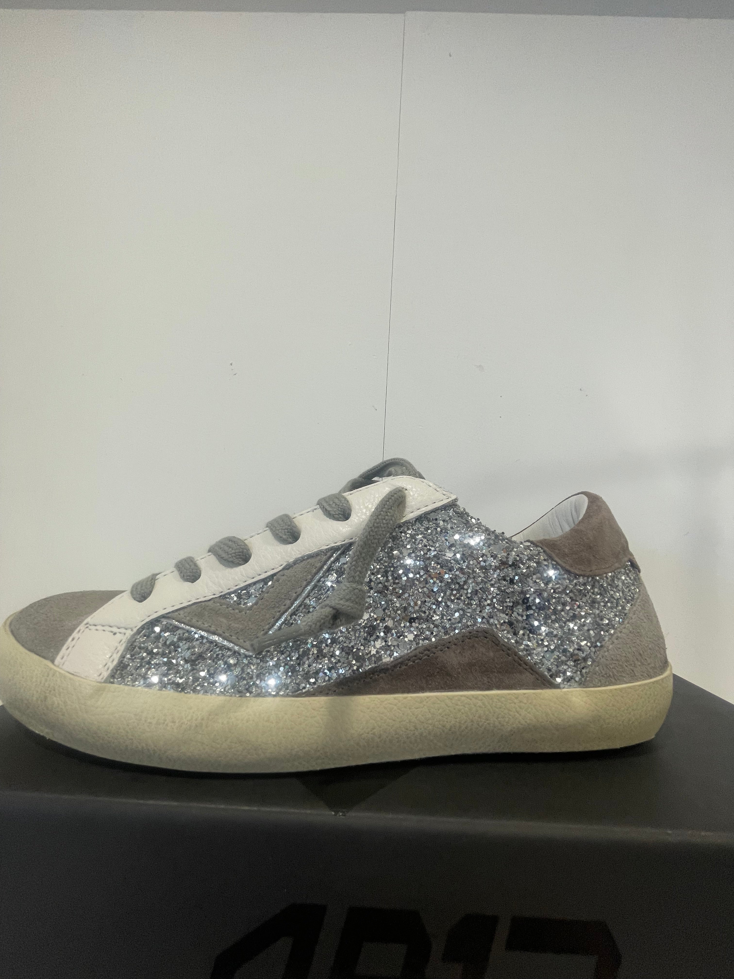 4B12 sneaker codice supreme D8021