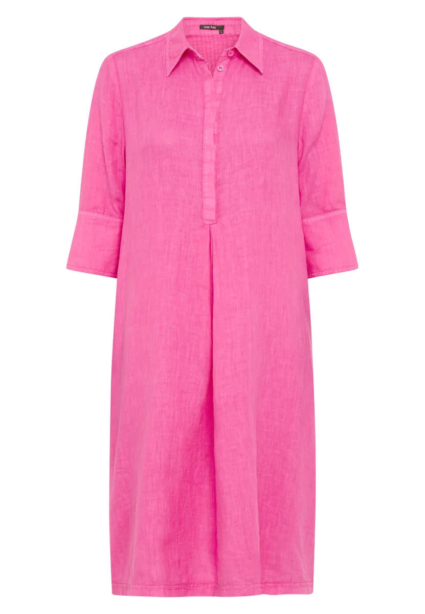 Linen dress with shirt collar
In pink