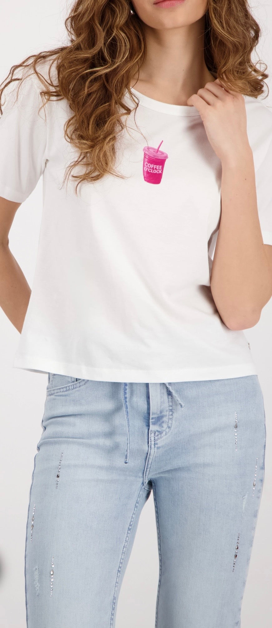 NEW T-SHIRT WITH COFFEE PRINT
COLOR: Off-white