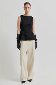 Aria Top in black