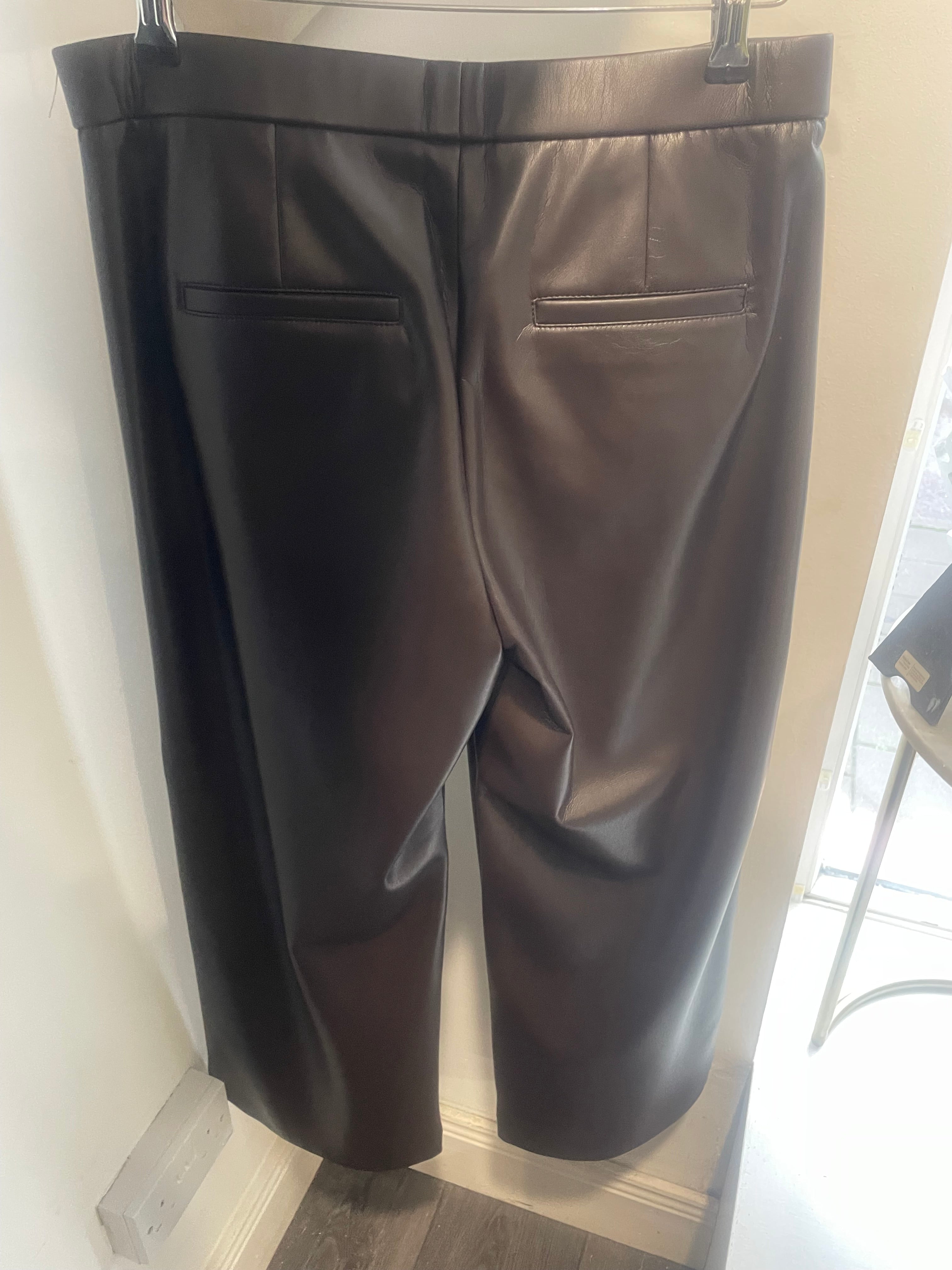 Raffaello Rossi Palina 6/8 Light Weight Vegan Nappa Leather in Brown.