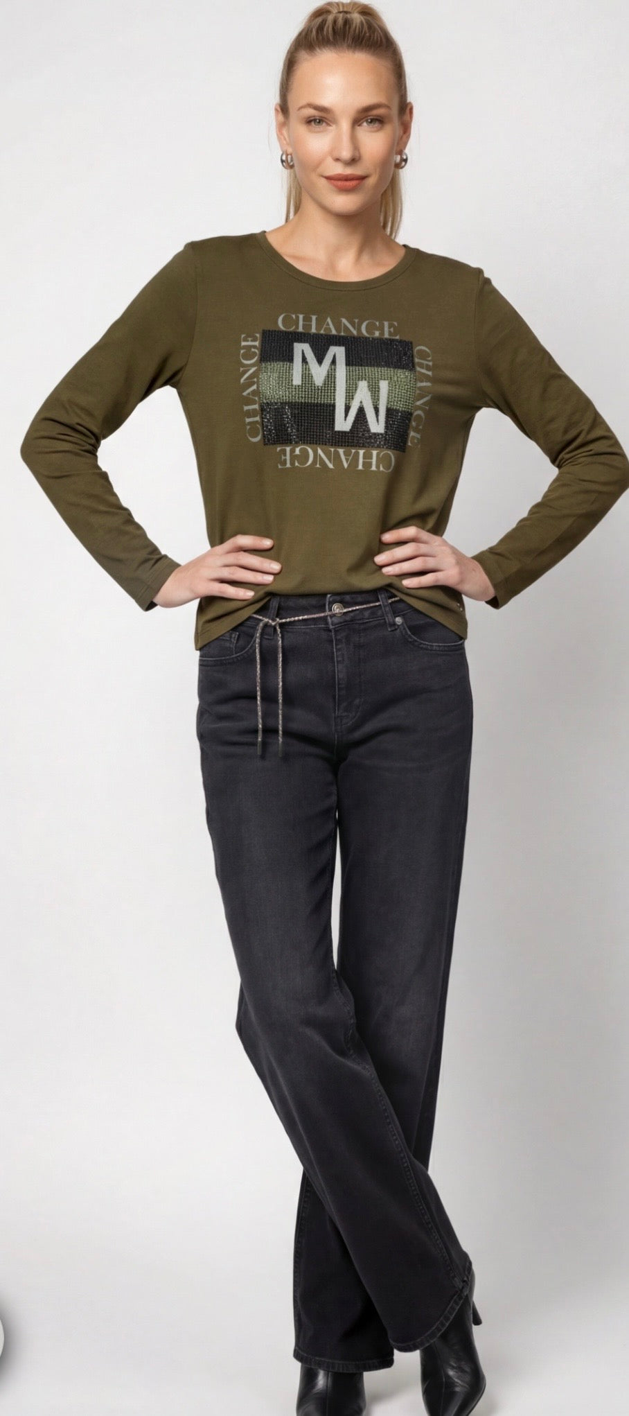 NEWLONG-SLEEVE SHIRT WITH DECORATIVE DETAILS
COLOR:Olive