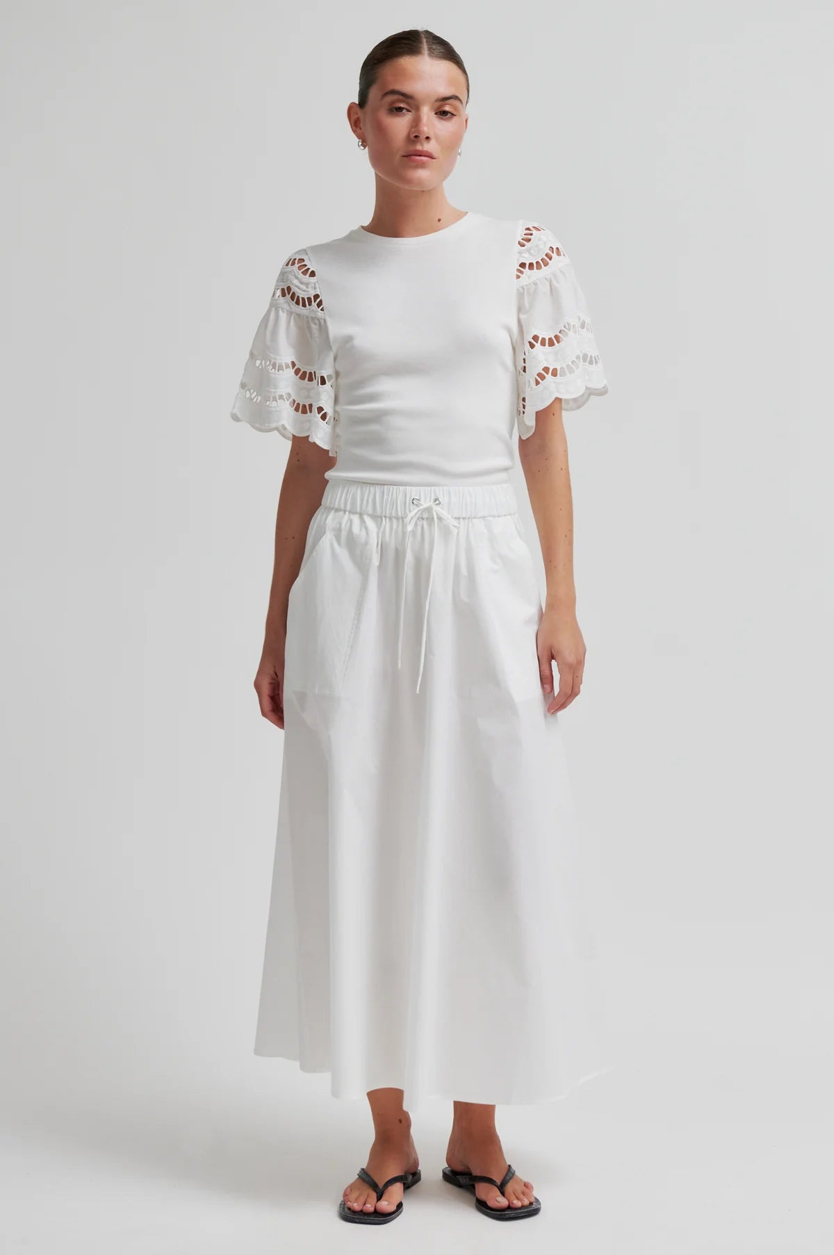 Alisa Skirt in white