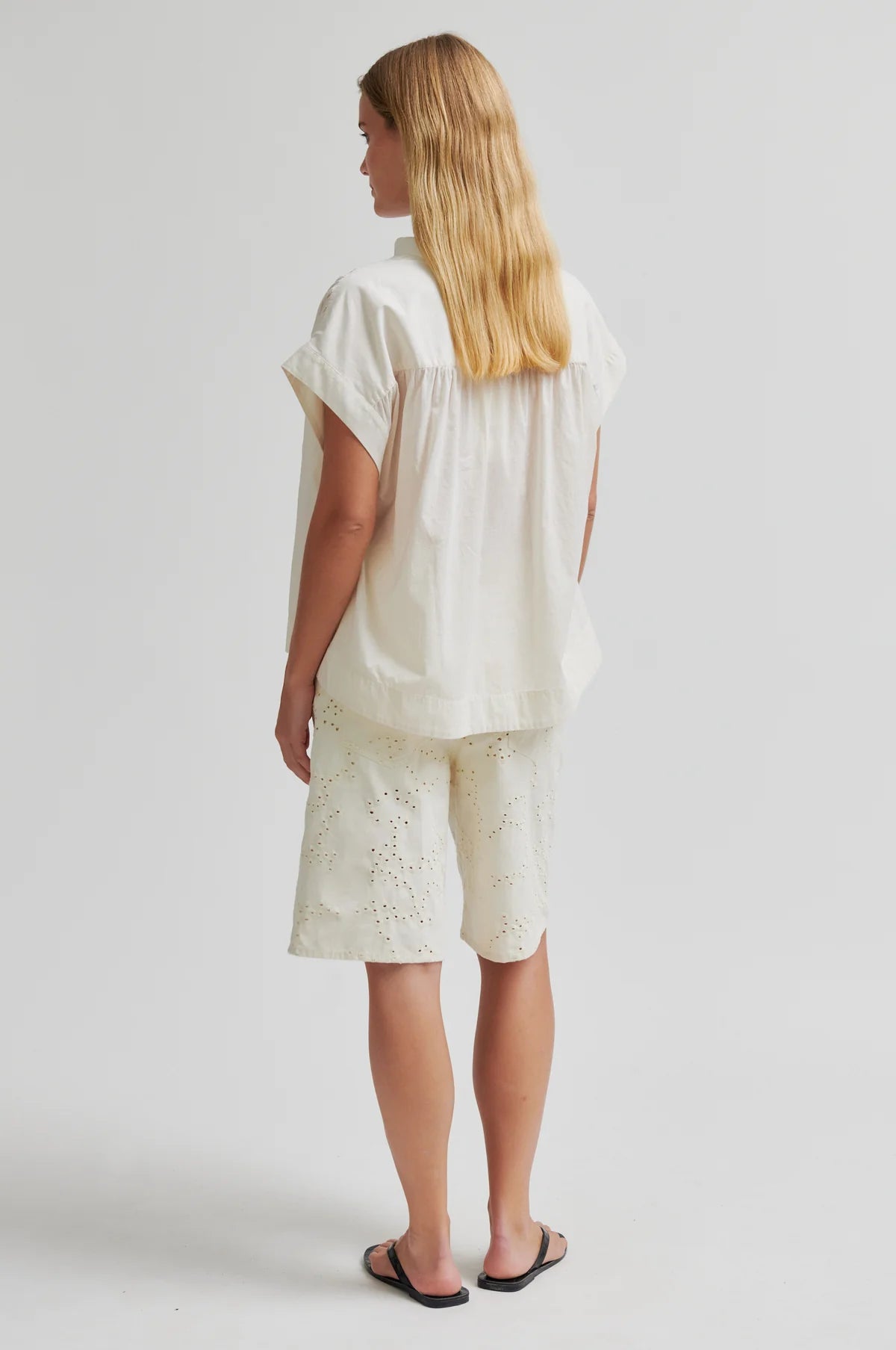 Avida Oversize Top in eggnog
