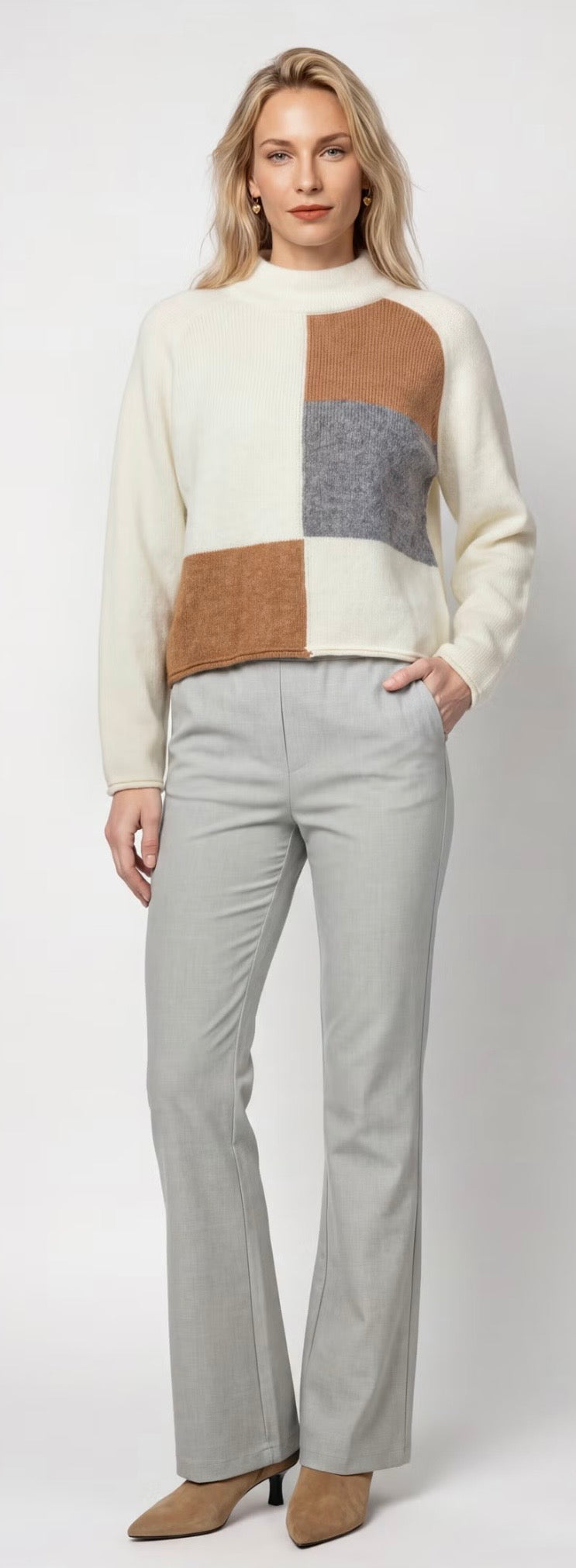 NEW WIDE LEG BUSINESS TROUSERS
COLOR: Light grey melange