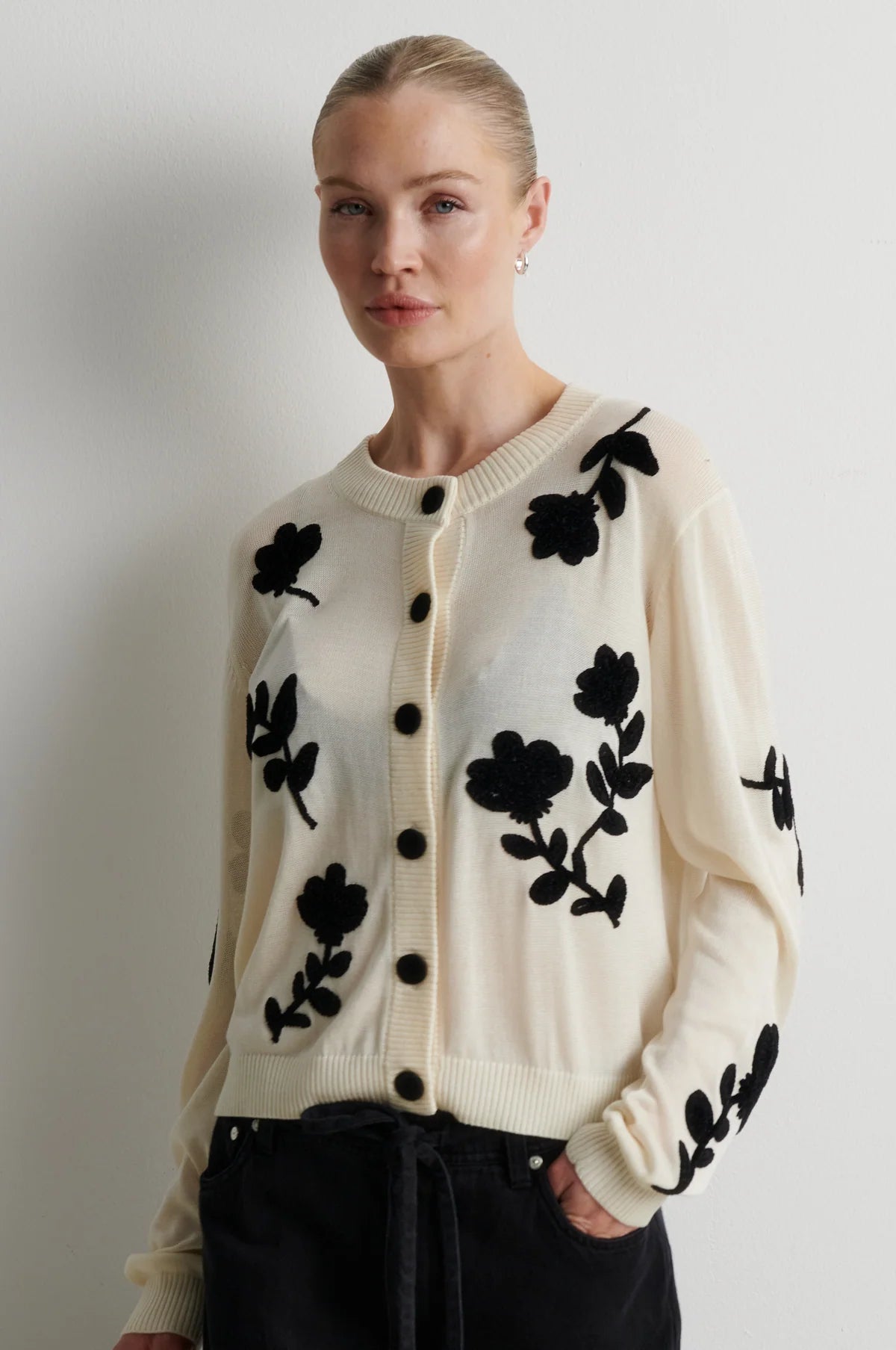 Yota Knit Cardigan