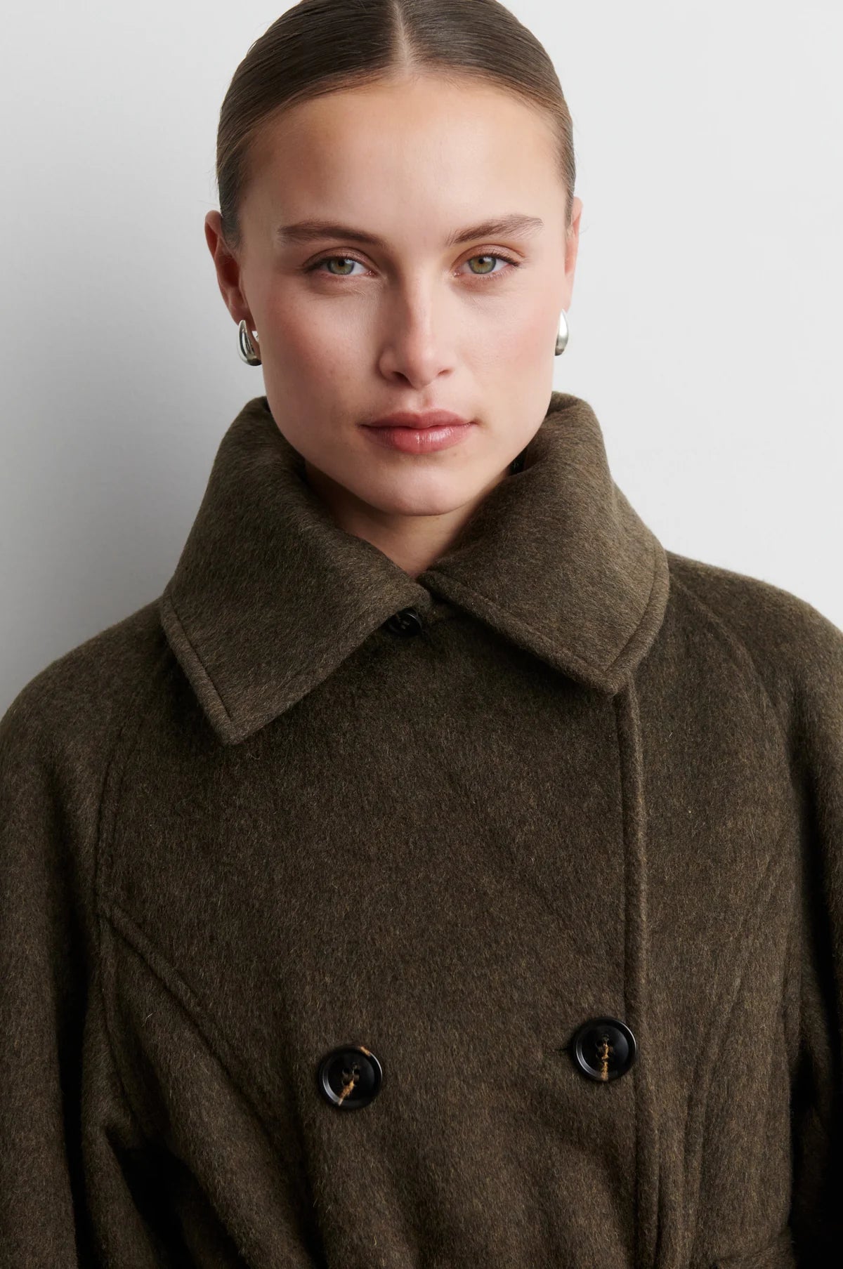 Agola Belt Jacket black olive