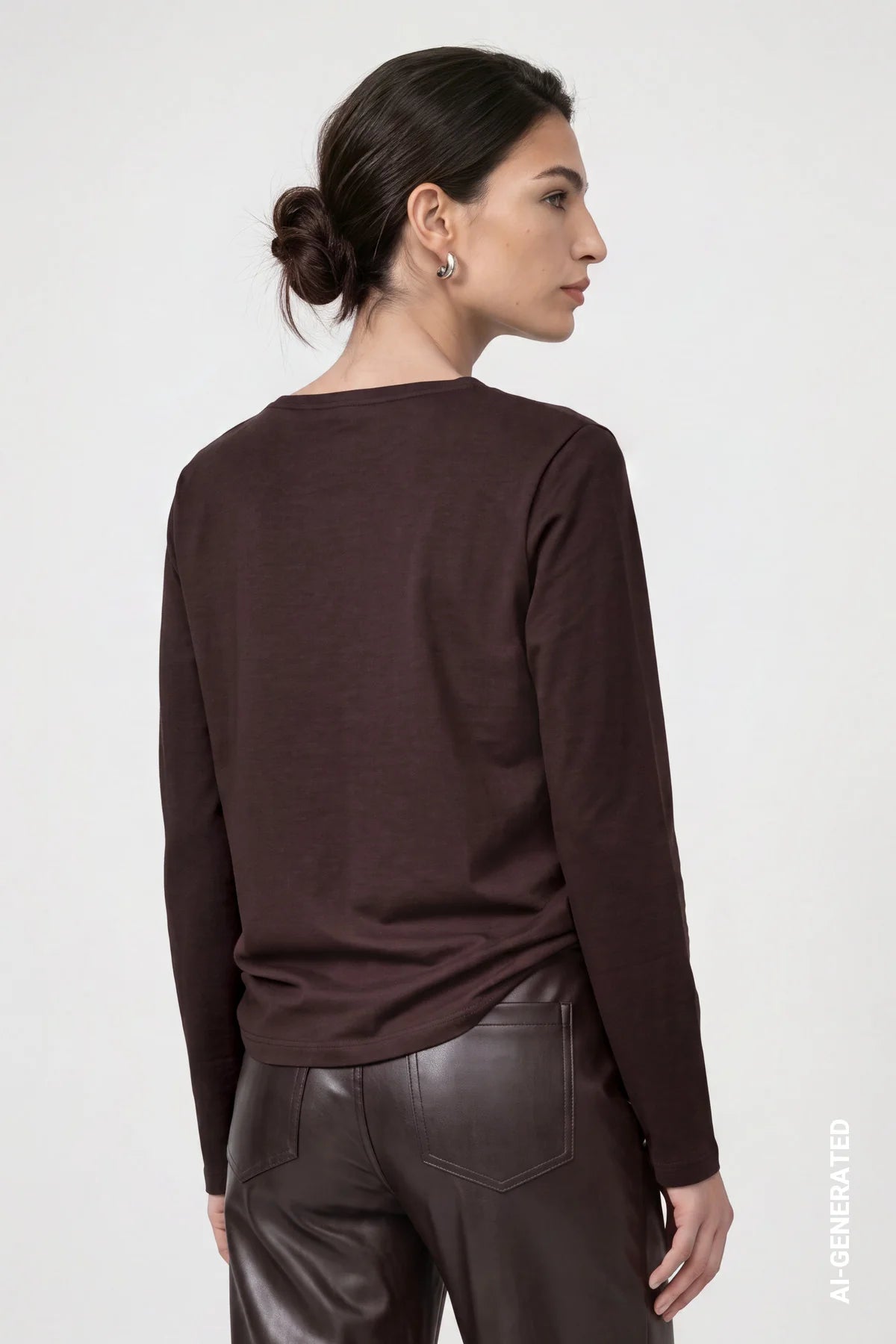 LOGO T-SHIRT - BLACK COFFEE