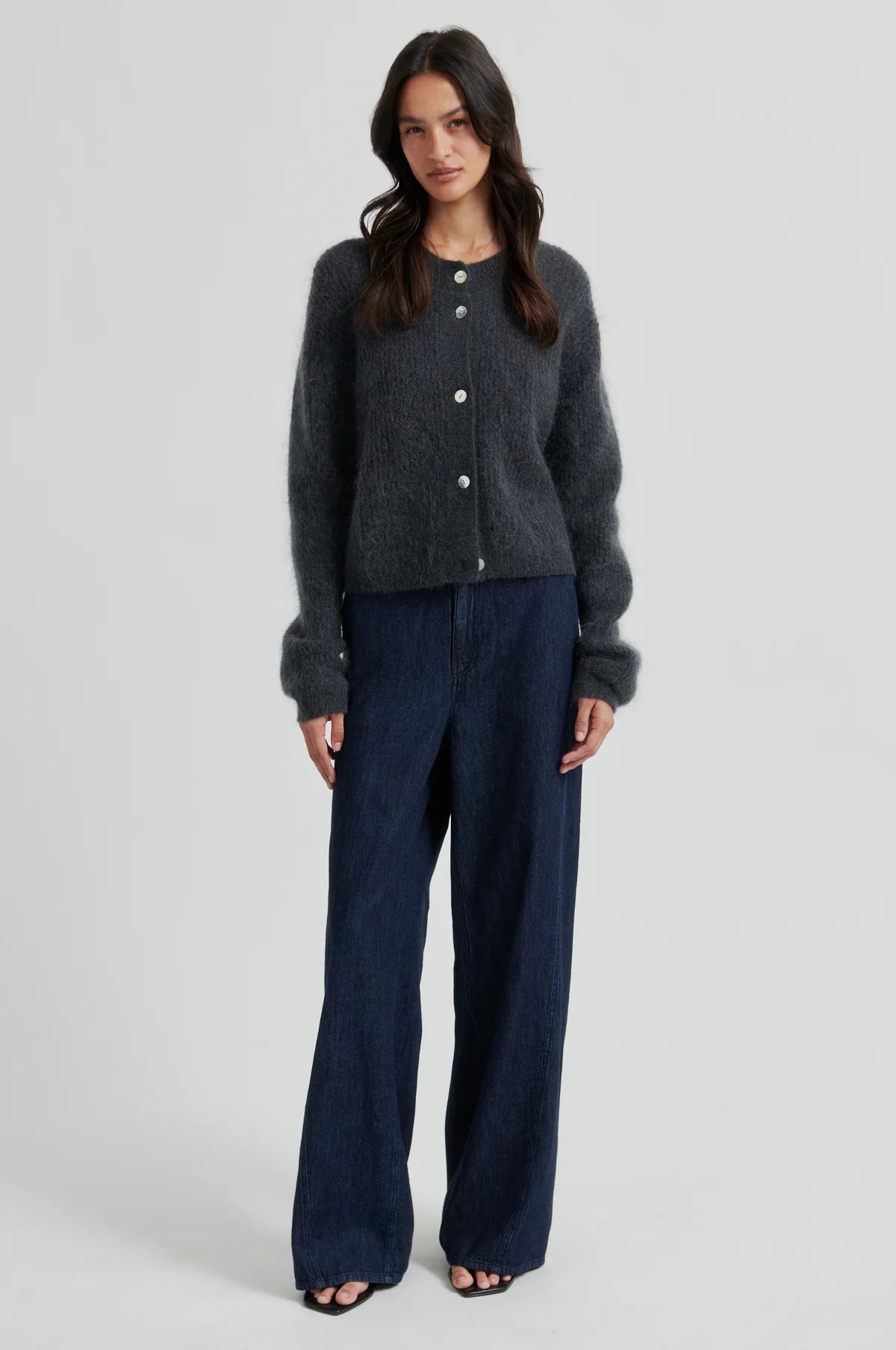 Andrea Knit Rib LS Cardigan in volcanic ash
