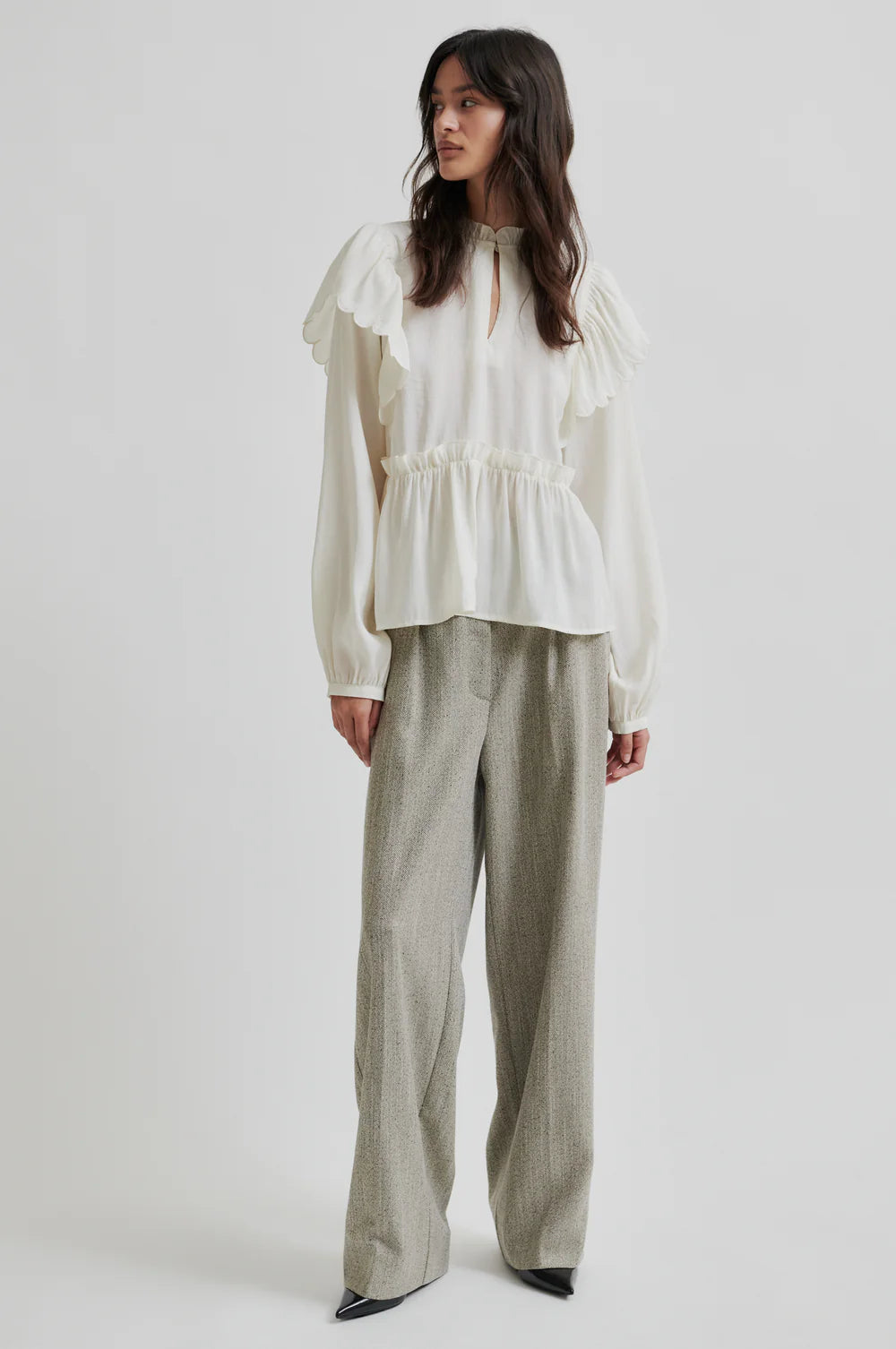 Terra Frill Blouse in Tofu