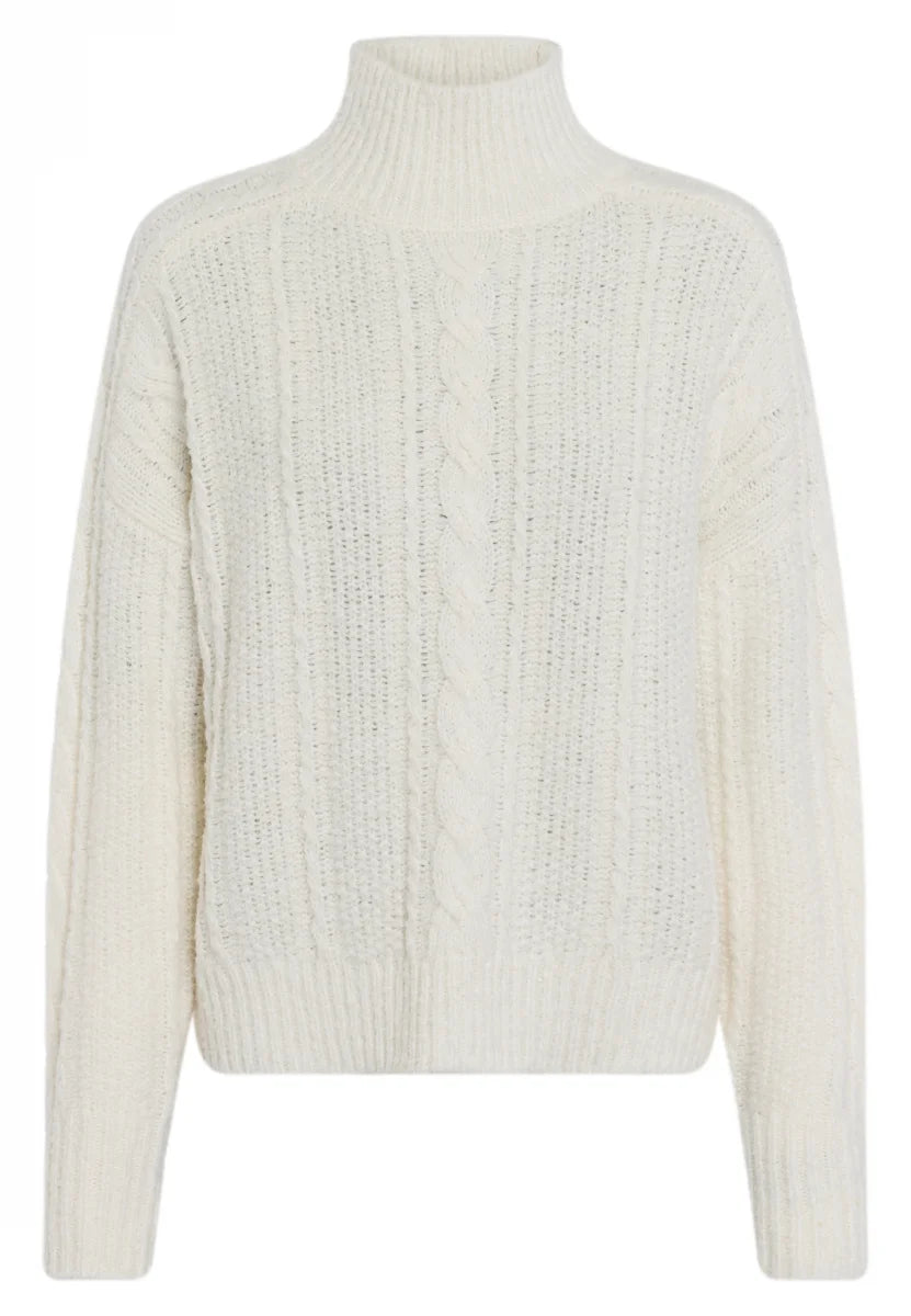 Cable-Knit Turtleneck Sweater in Creme