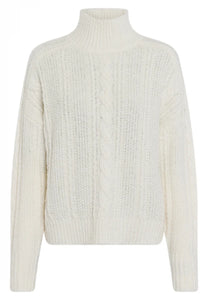 Cable-Knit Turtleneck Sweater in Creme