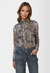 Snake print top