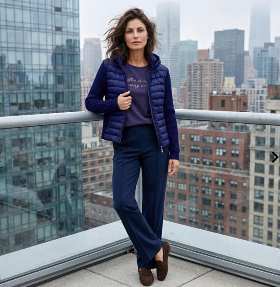 Monari Quilted Jacket
With Knitted Sleeves in navy