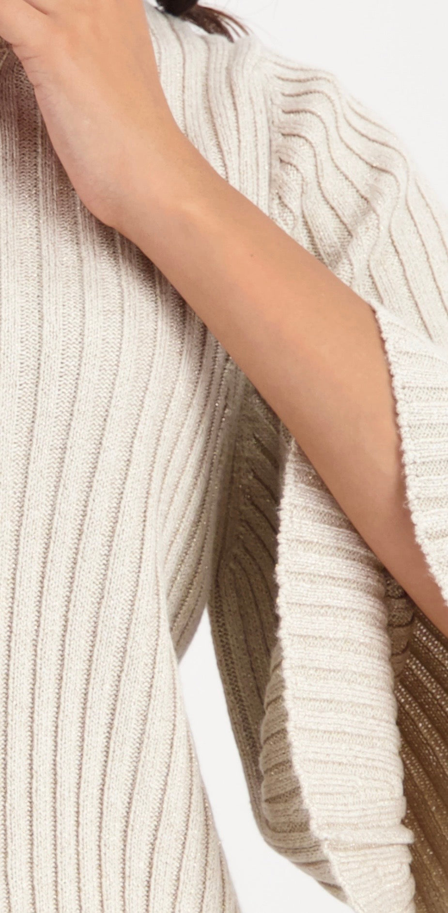 NEWLUREX JUMPER
COLOR: Almond