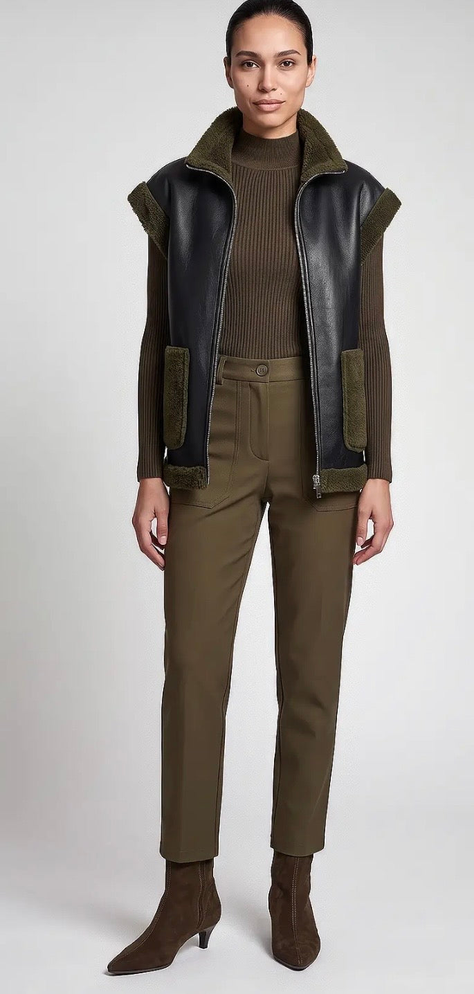 Faux Fur
Reversible
Leather Vest