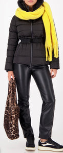 QUILTED JACKET WITH A WAIST BELT
COLOR:BLACK