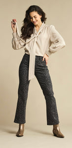 Kim Leopard L30