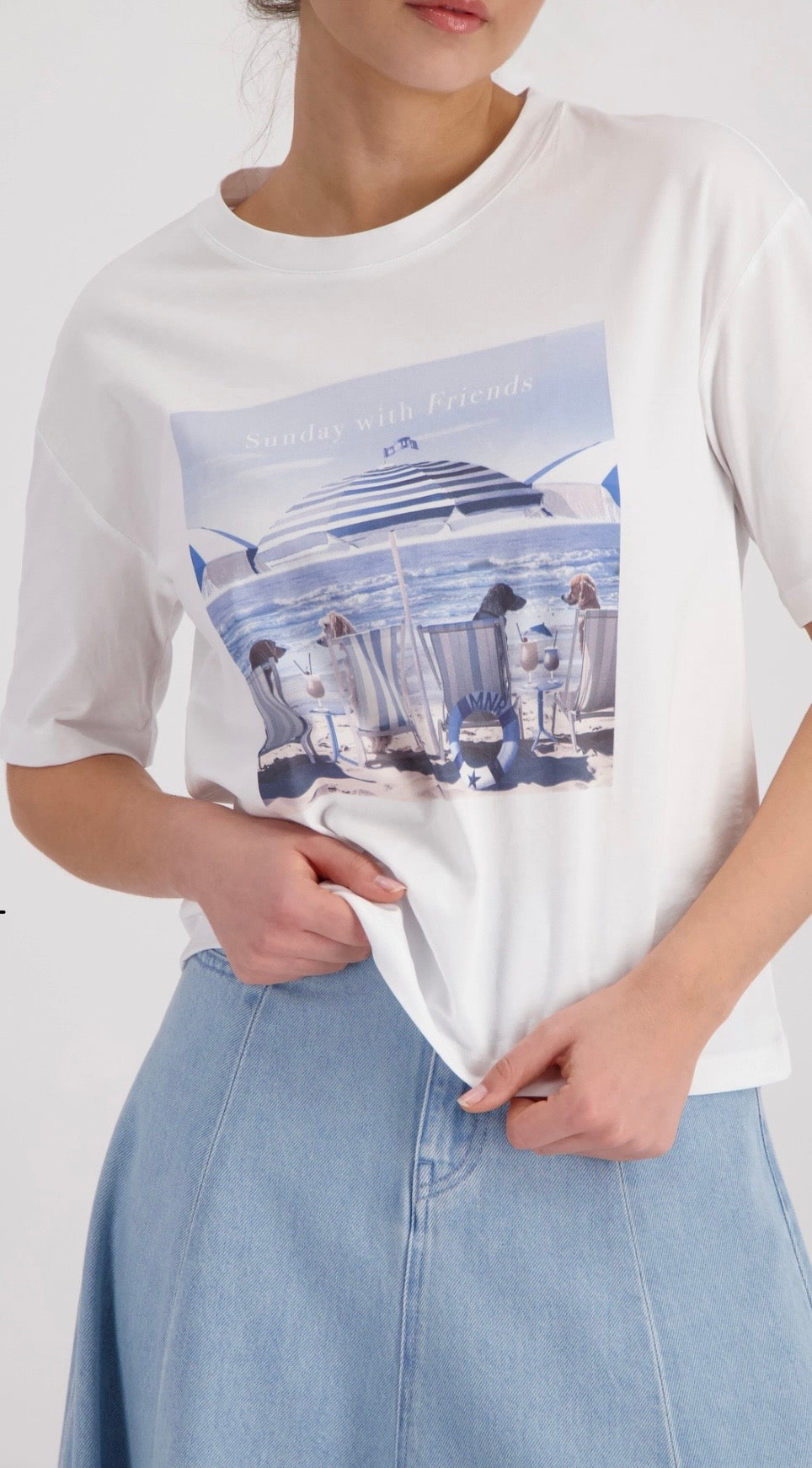 T-SHIRT WITH LETTERING
COLOR: Cream