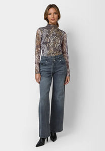 Snake print top