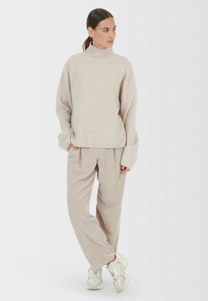 Sweater with beaded appliqué in biscuit melange