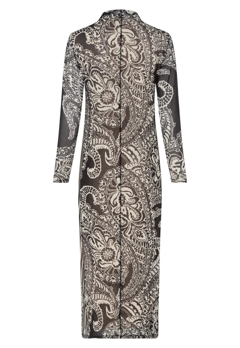 Blow-Up Paisley Print Dress
Black varied