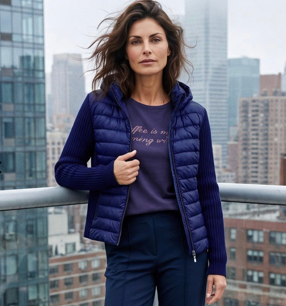 Monari Quilted Jacket
With Knitted Sleeves in navy