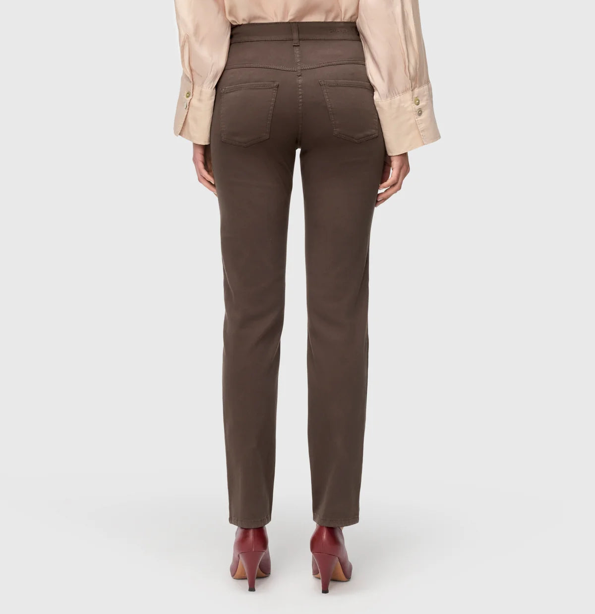 Dream Denim in deep brown 290R