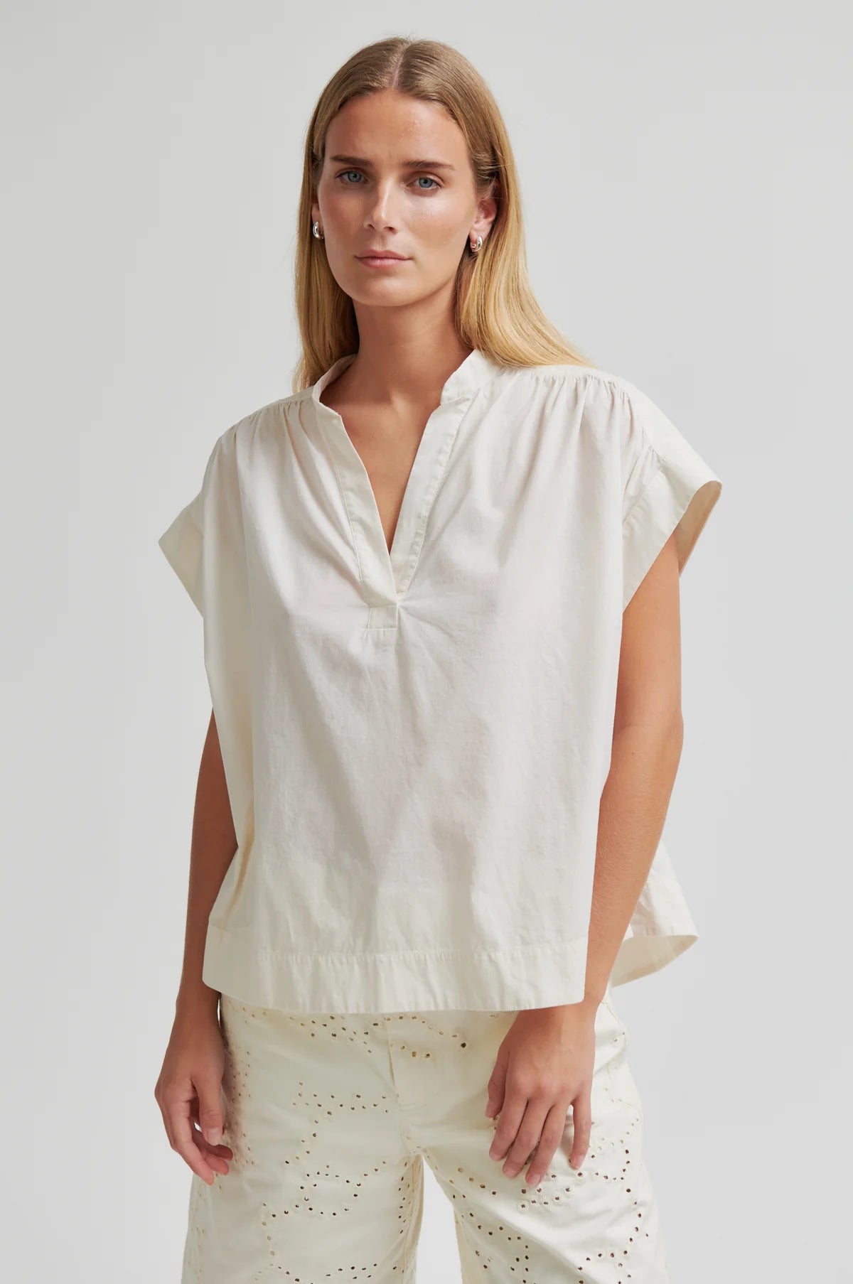 Avida Oversize Top in eggnog